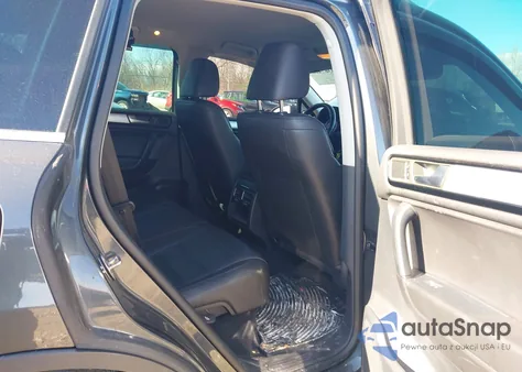 2014 Volkswagen Touareg 3.6L Sport z USA, uszkodzony, nr VIN WVGEF9BP2ED008972